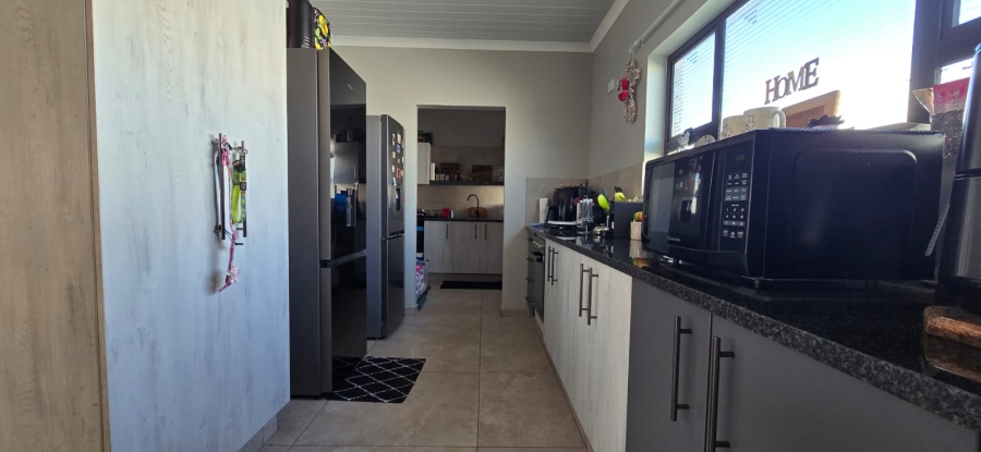 4 Bedroom Property for Sale in Flamwood North West
